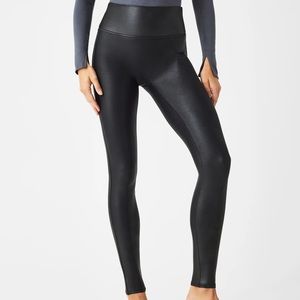 Spanx Faux Leather leggings in XL